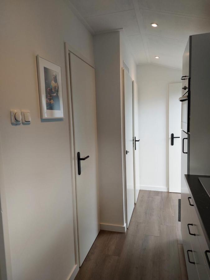 Modern En Chic Chalet Tot 4 Personen Op De Veluwe Recreatiepark De Oude Driest بوتِنْ المظهر الخارجي الصورة